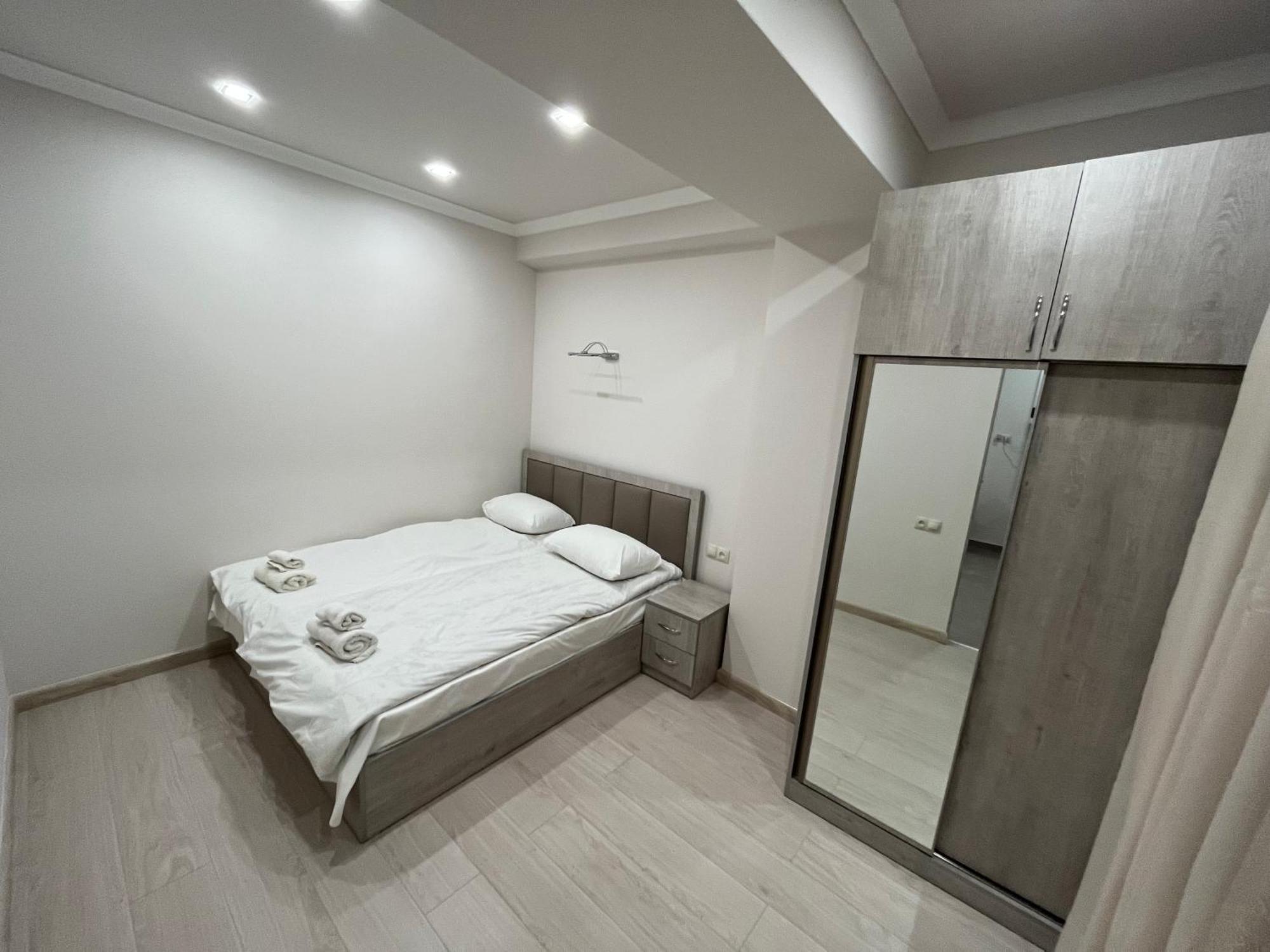 City Centre Apartment On Sakharov Square Jerevan Eksteriør billede